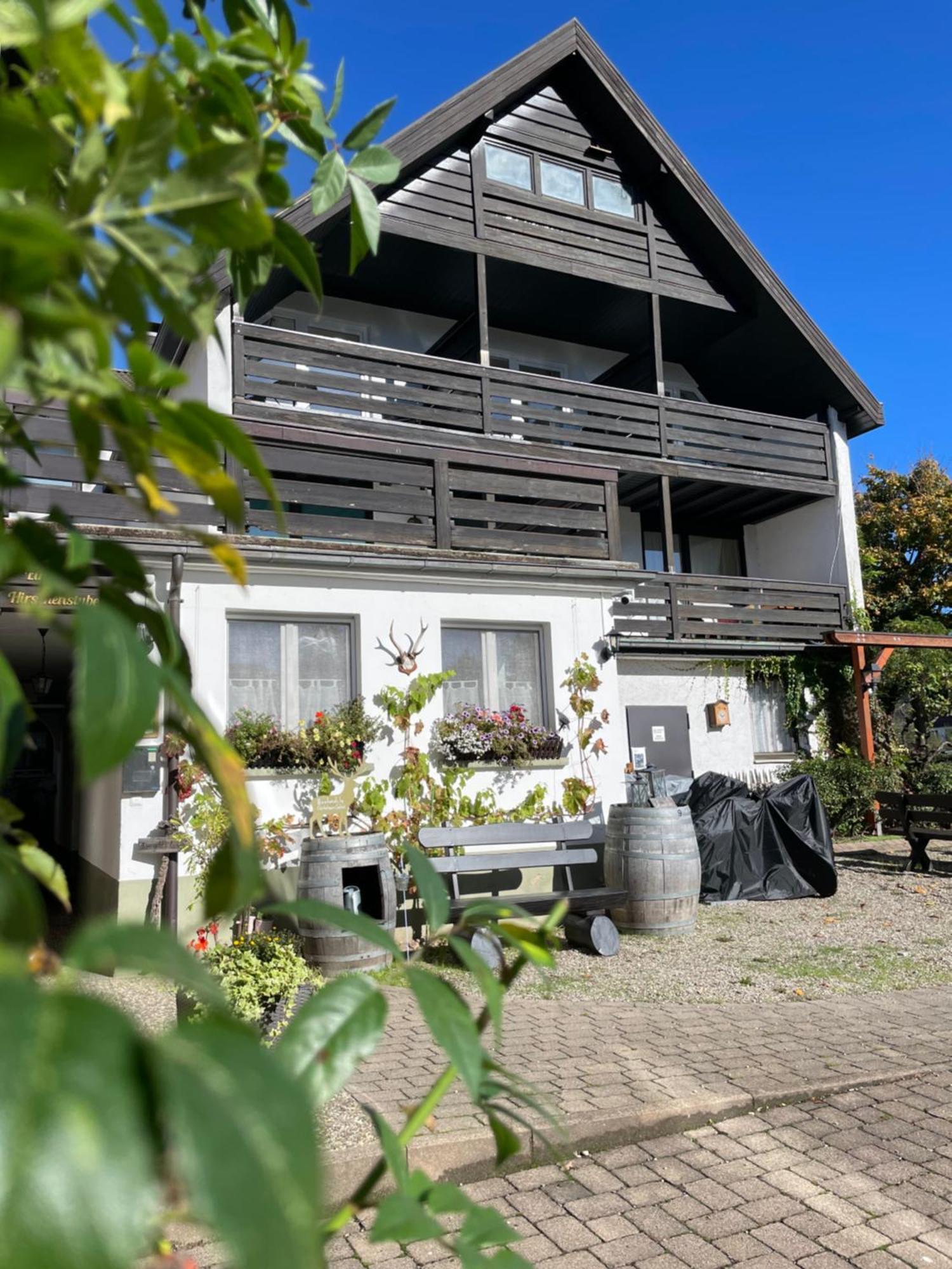 Gasthaus Hirschenstube & Gaestehaus Gehri فالدكريش المظهر الخارجي الصورة