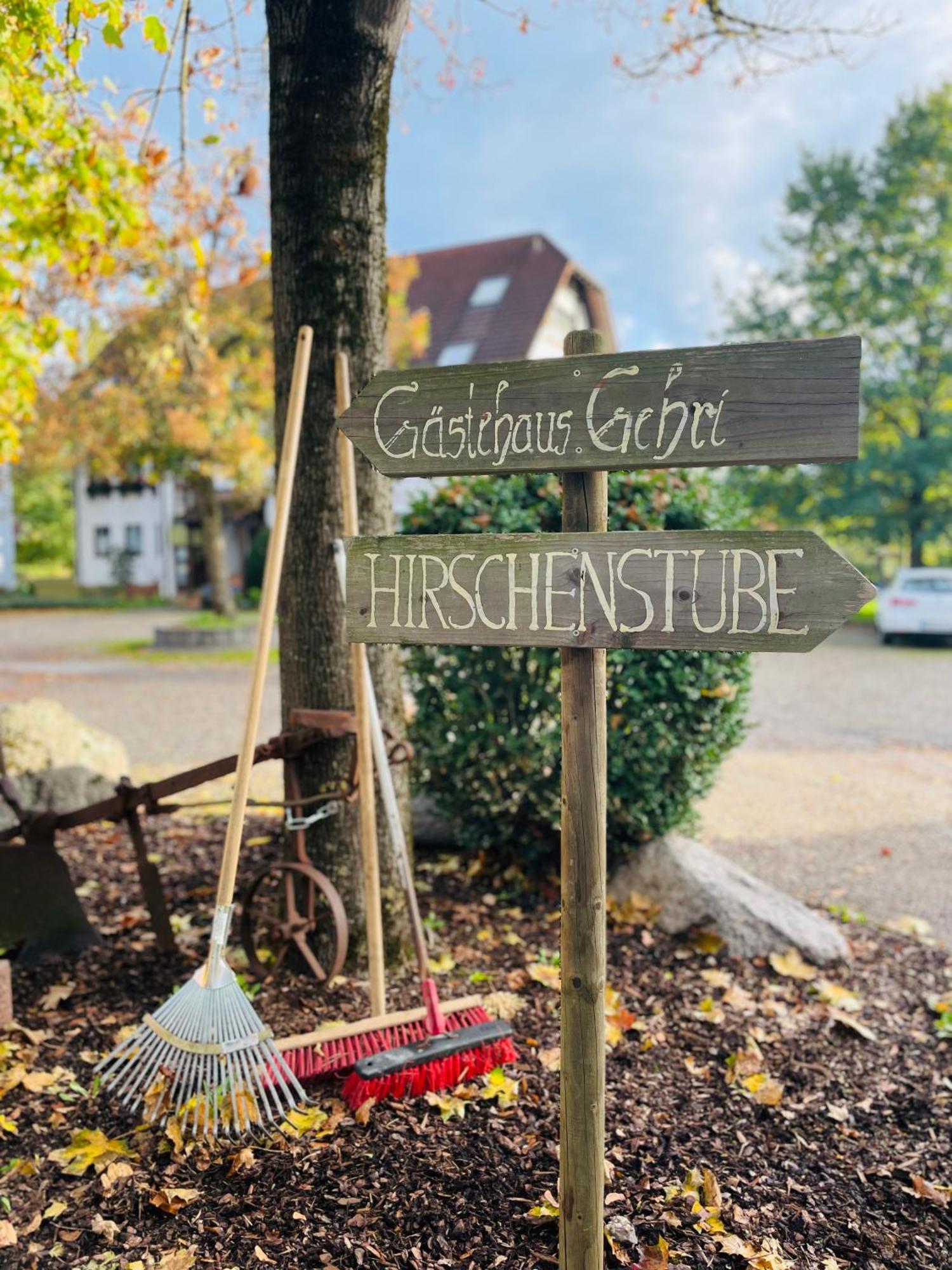 Gasthaus Hirschenstube & Gaestehaus Gehri فالدكريش المظهر الخارجي الصورة